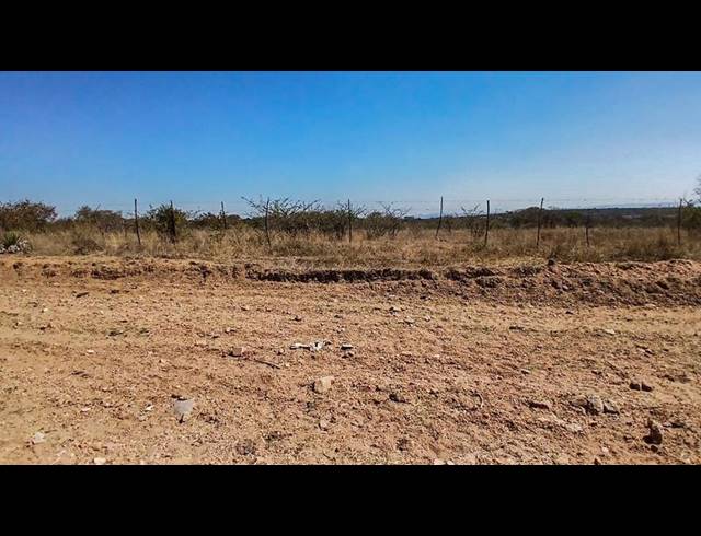 LAND FOR SALE IN TWEEFONTEIN